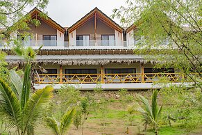 Nativa Bambu Ecolodge