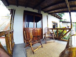 Nativa Bambu Ecolodge
