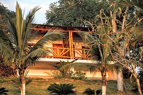 Nativa Bambu Ecolodge