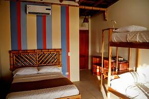 Nativa Bambu Ecolodge