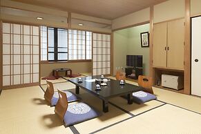 Hifumi Ryokan