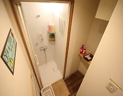 Osaka Guesthouse Nest - Hostel