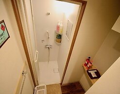 Osaka Guesthouse Nest - Hostel