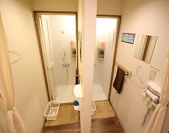 Osaka Guesthouse Nest - Hostel