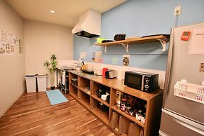 Osaka Guesthouse Nest - Hostel