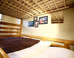 Osaka Guesthouse Nest - Hostel