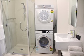 Whitehorse Apartment Hotel