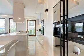 Dom & House - Apartments Szafarnia