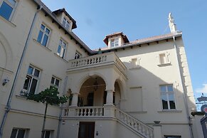 Villa le Palais