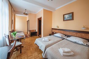 Willa Pan Tadeusz - POLSKIE TATRY S.A.