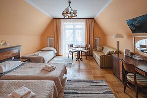 Willa Pan Tadeusz - POLSKIE TATRY S.A.