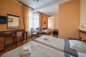 Willa Pan Tadeusz - POLSKIE TATRY S.A.