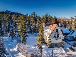 Willa Pan Tadeusz - POLSKIE TATRY S.A.