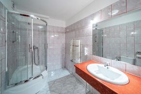 Pensjonat Biały Potok - POLSKIE TATRY S.A.