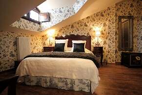 Hotel Rural La Tenada