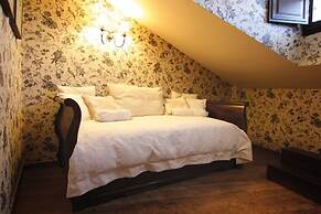 Hotel Rural La Tenada