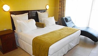 Regency Hotel Flamboyant