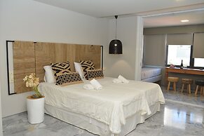 Candia Suites & Rooms