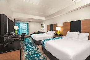 La Quinta Inn & Suites by Wyndham Cleveland TN