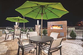 La Quinta Inn & Suites by Wyndham Cleveland TN