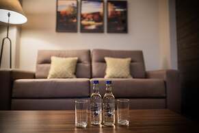 The Warwickshire Hotel and Country Club