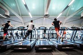 The Warwickshire Hotel and Country Club