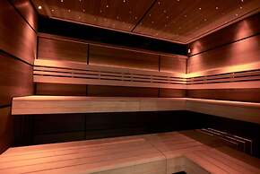 The Warwickshire Hotel and Country Club