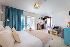 Coral Estate Luxury Resort