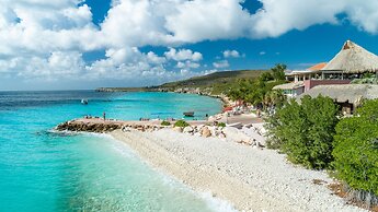 Coral Estate Luxury Resort