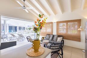 Coral Estate Luxury Resort