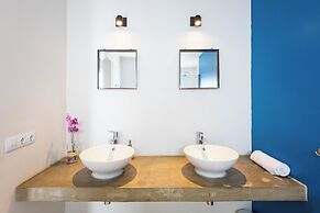 Coral Estate Luxury Resort