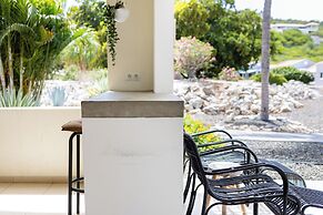 Coral Estate Luxury Resort