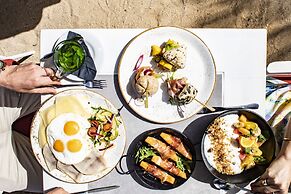 Coral Estate Luxury Resort