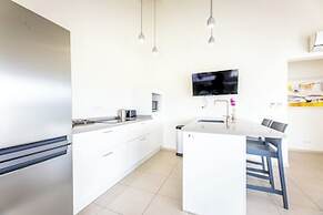 Coral Estate Luxury Resort