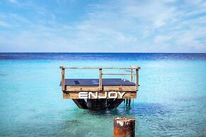 Coral Estate Luxury Resort