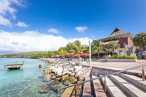 Coral Estate Luxury Resort