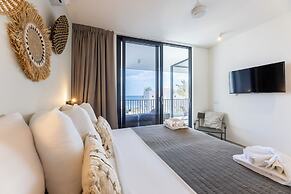 Coral Estate Luxury Resort