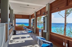 Coral Estate Luxury Resort