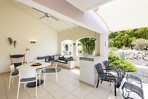 Coral Estate Luxury Resort