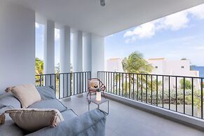 Coral Estate Luxury Resort