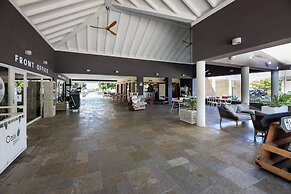 Coral Estate Luxury Resort