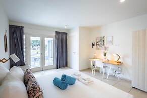 Coral Estate Luxury Resort