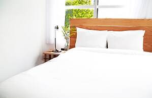 The Meridian Miami Beach by Kasa Living