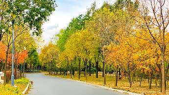 Holiday Inn Beijing Shijingshan Parkview by IHG