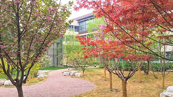 Holiday Inn Beijing Shijingshan Parkview by IHG