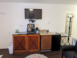 Apple Inn and Suites Cooperstown Area