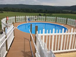 Apple Inn and Suites Cooperstown Area