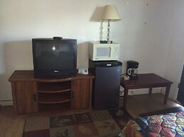 Esterhazy Motor Hotel