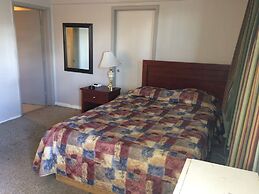 Esterhazy Motor Hotel