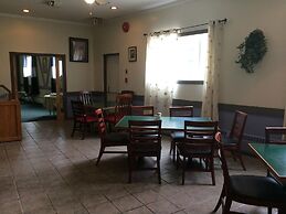 Esterhazy Motor Hotel